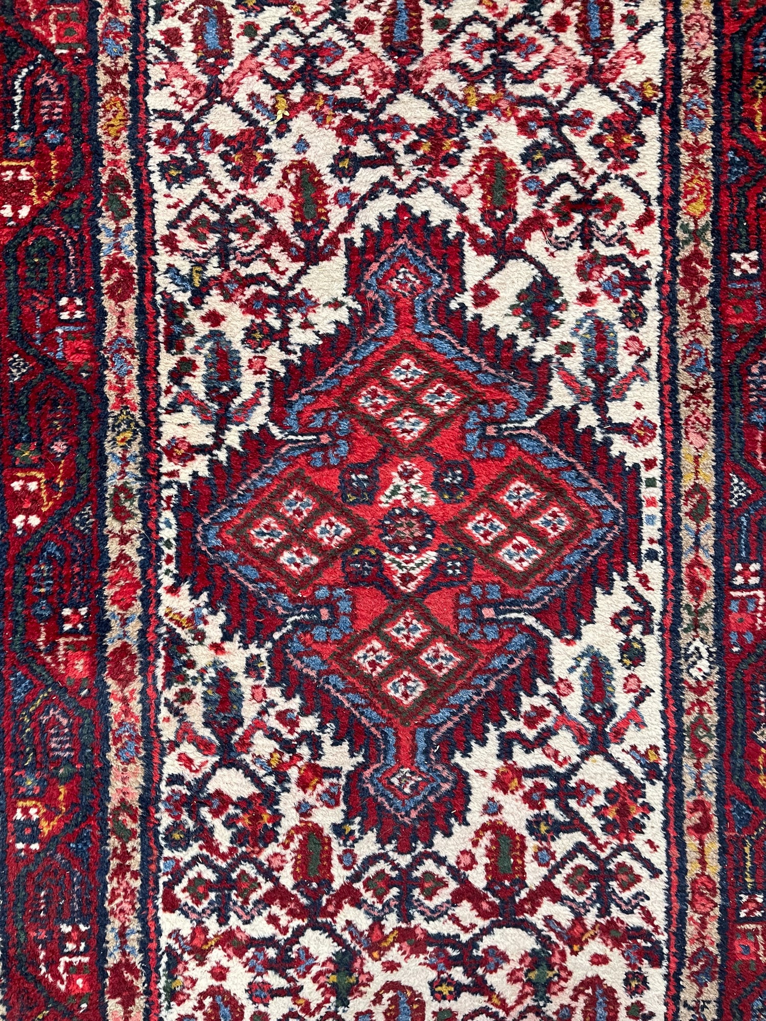 ORIENTAL WOOL RUNNER. - 2