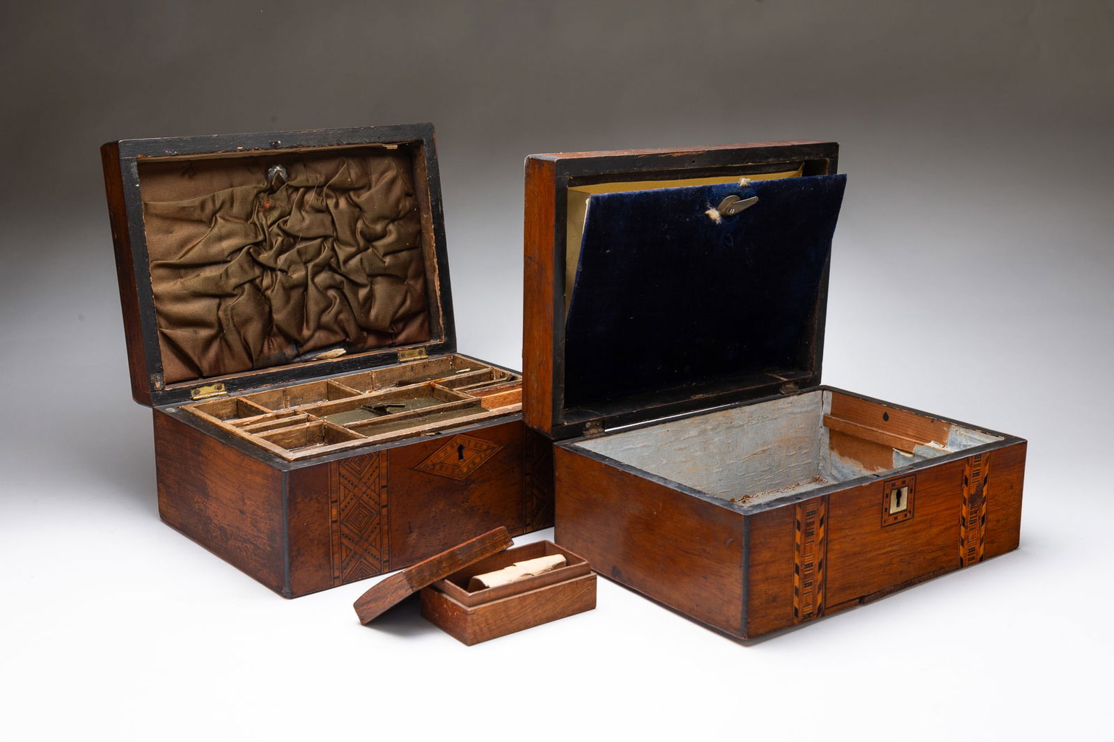 THREE VICTORIAN TUNBRIDGE WARE SEWING BOXES. - 2