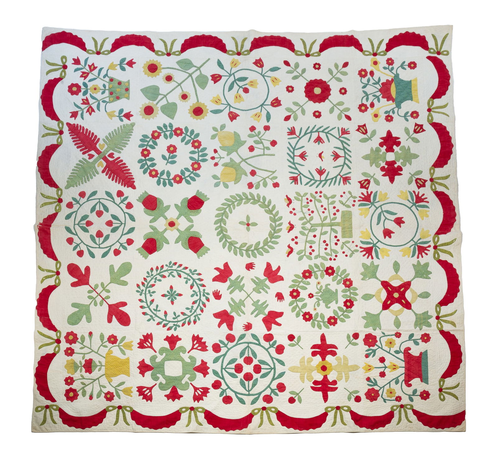 AMERICAN COTTON APPLIQUE FLORAL SAMPLER ALBUM QUILT. (1 of 4)