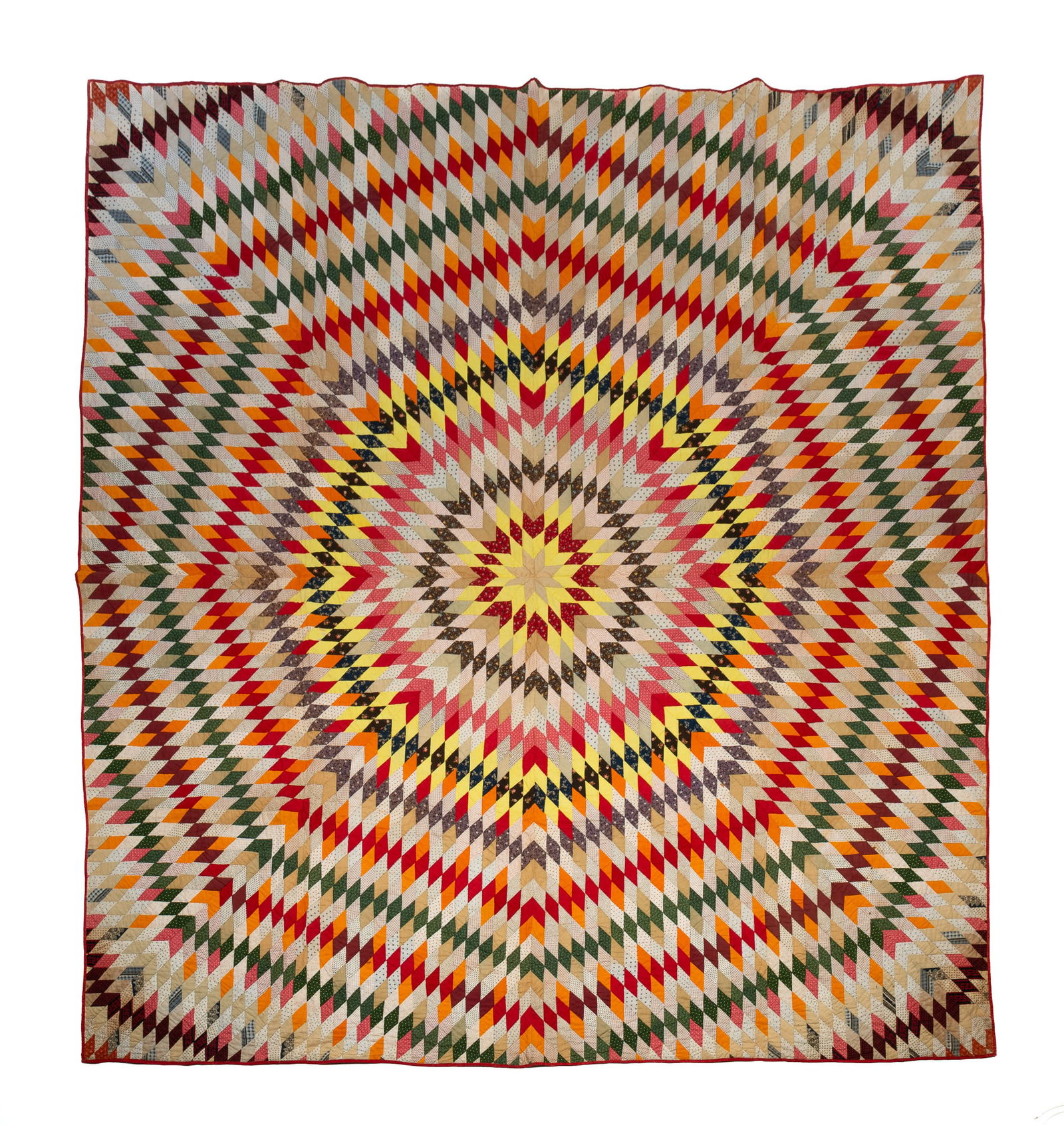 PENNSYLVANIA COTTON PIECEWORK STARBURST QUILT. (1 of 5)