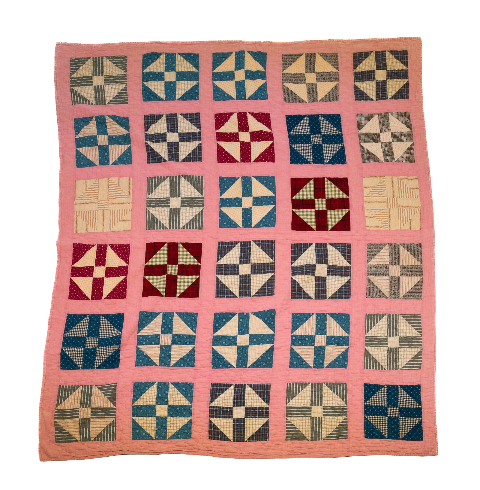 AMERICAN PIECEWORK PINWHEEL QUILT. (1 of 4)