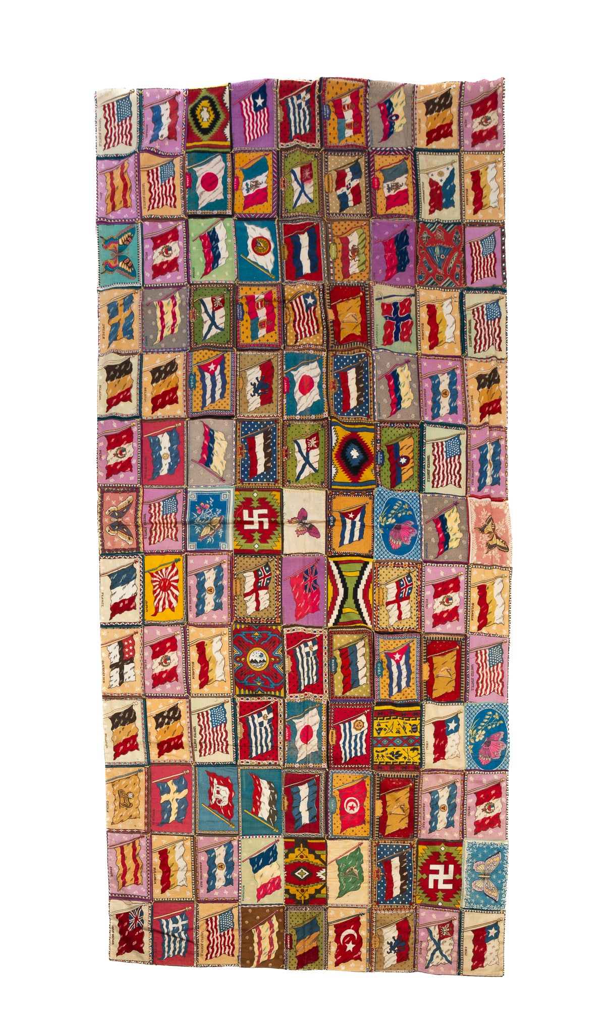 AMERICAN TOBACCO FELTS QUILT. (1 of 7)