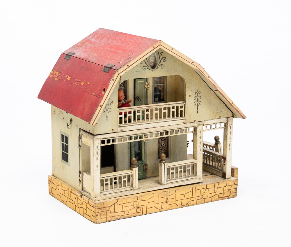 GOTTSCHALK RED ROOF DOLL HOUSE. (1 of 6)