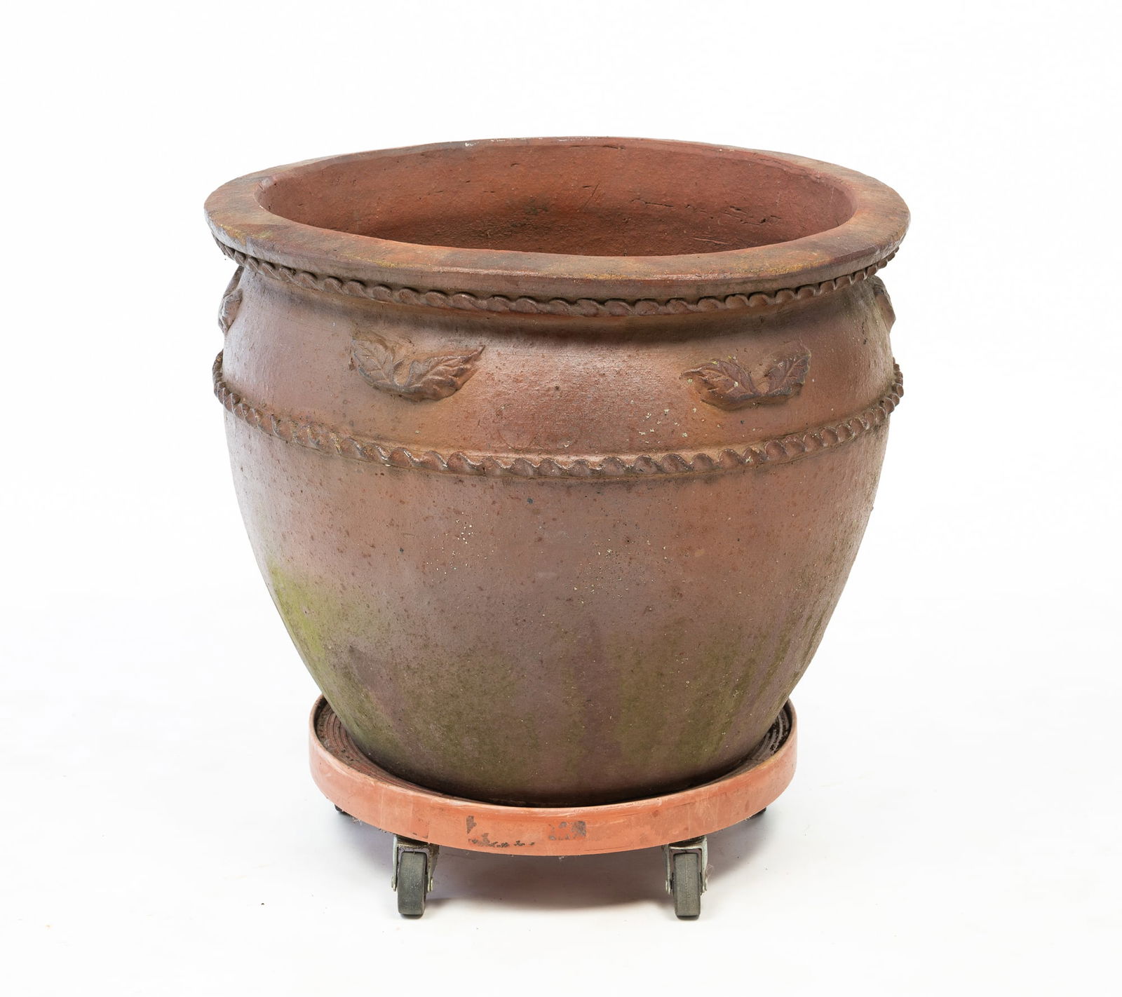 LARGE TERRACOTTA OUTDOOR PLANTER. (1 of 4)