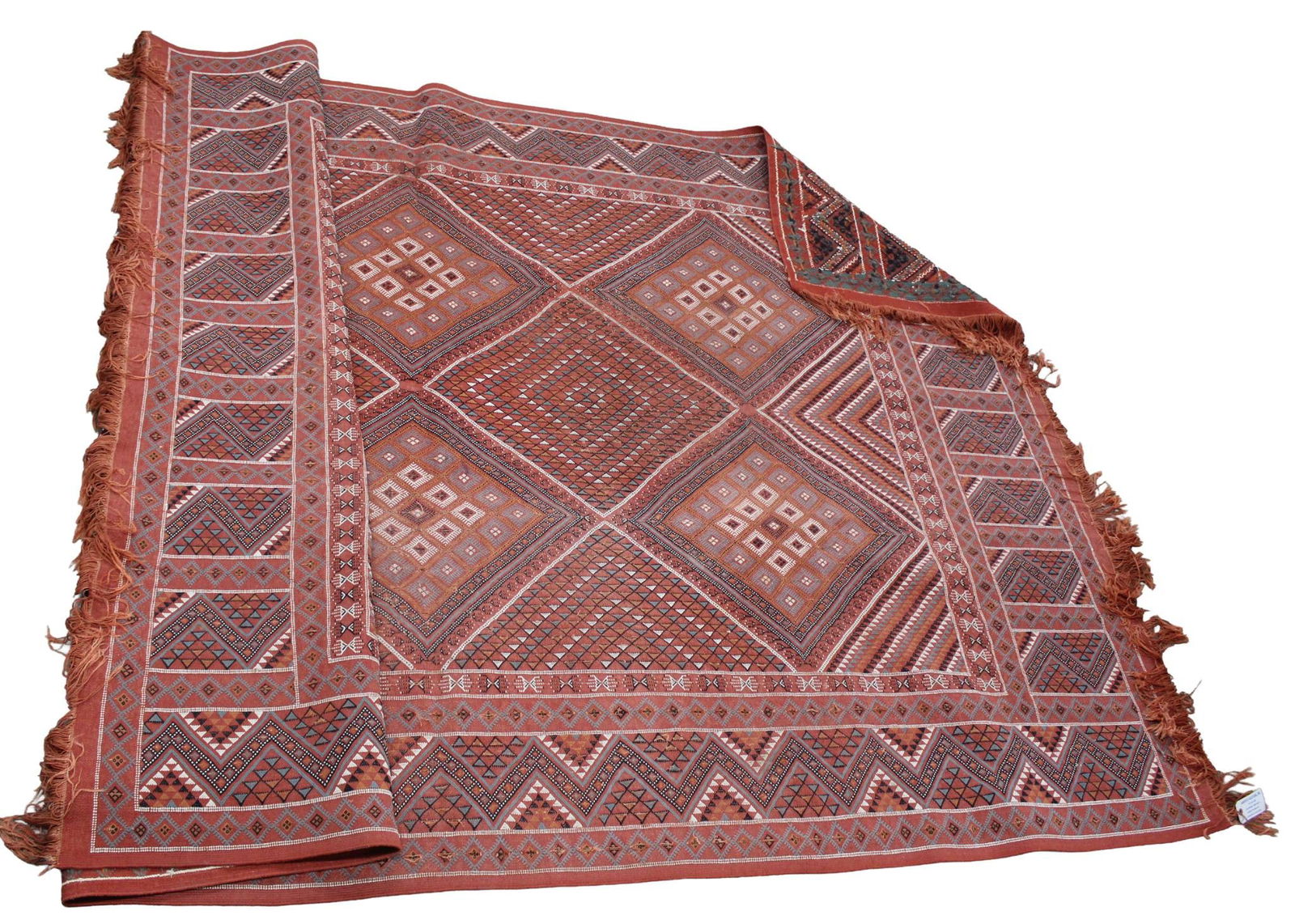 LARGE PERSIAN FLAT WEAVE RUG. (1 of 2)