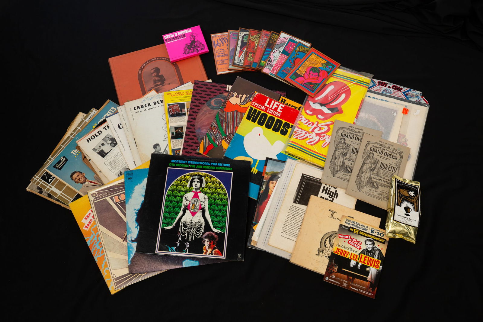 GROUP OF MUSIC MEMORABILIA AND ALBUMS. (1 of 8)