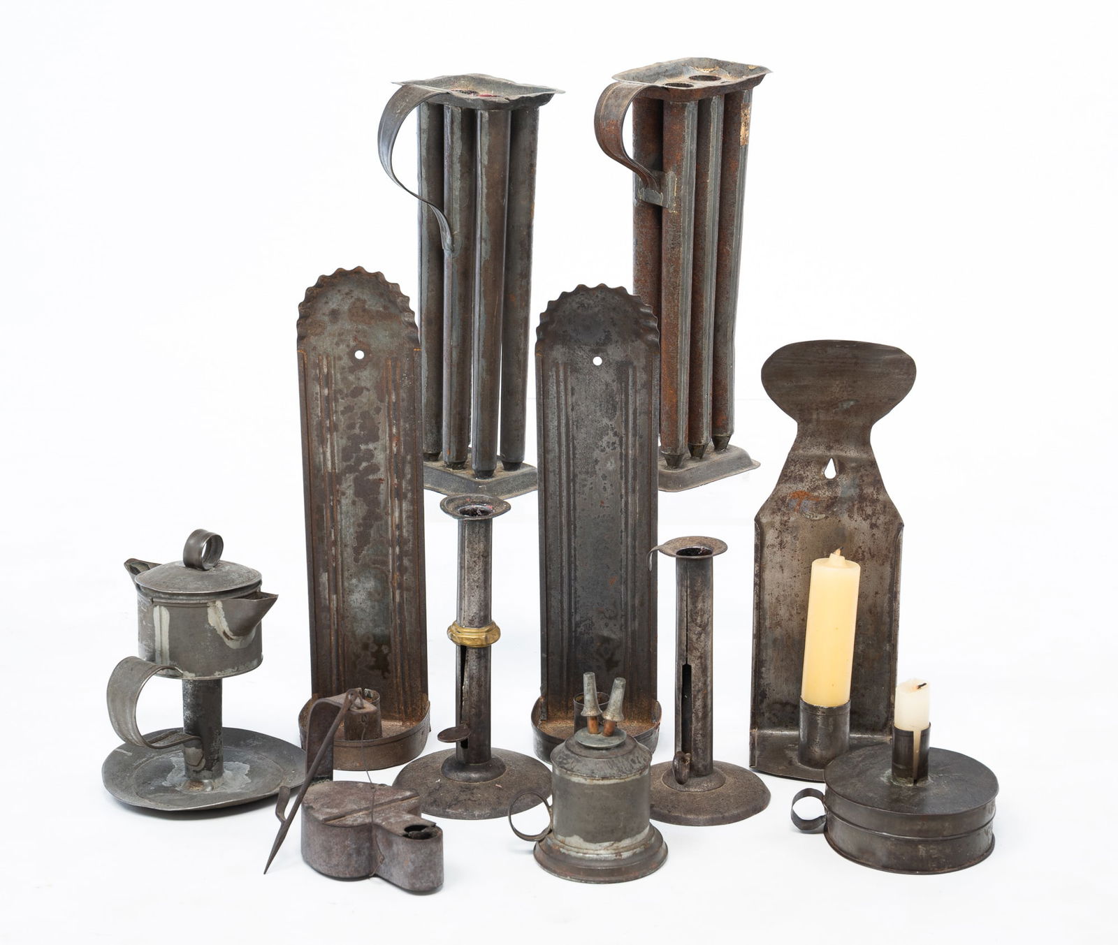 TEN AMERICAN TIN LIGHTING ITEMS. Largest, 12.25"h. (1 of 4)
