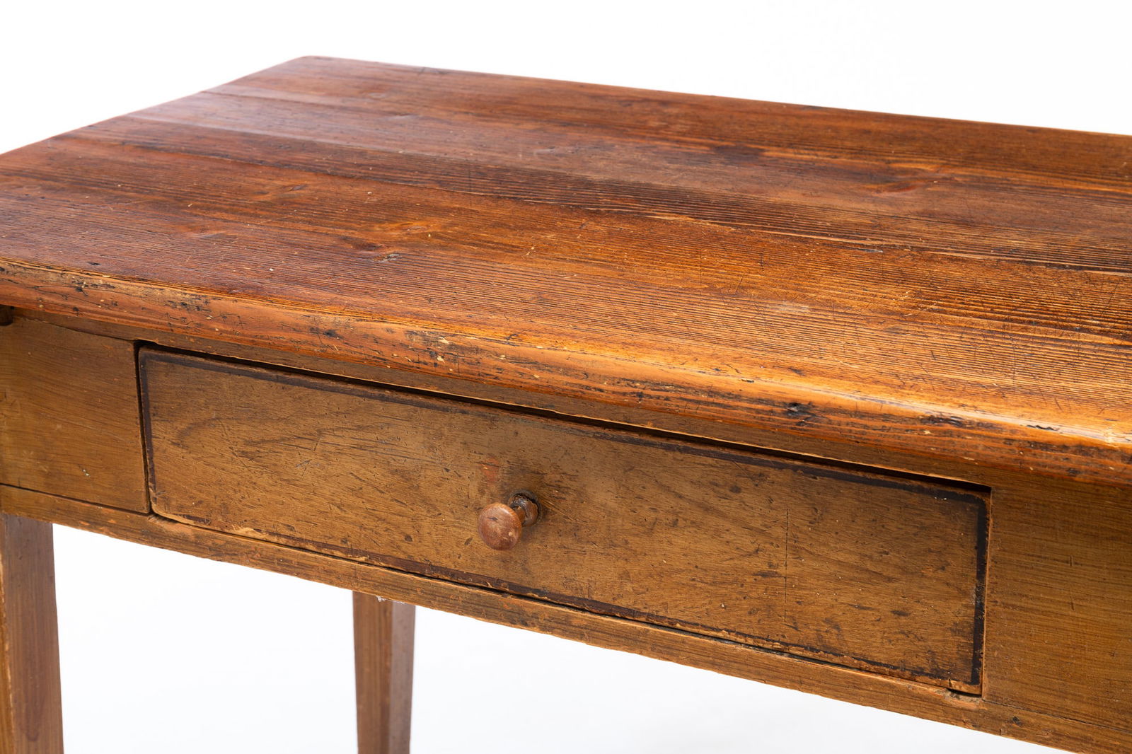 AMERICAN HEPPLEWHITE PINE TWO-DRAWER WORK TABLE. - 4