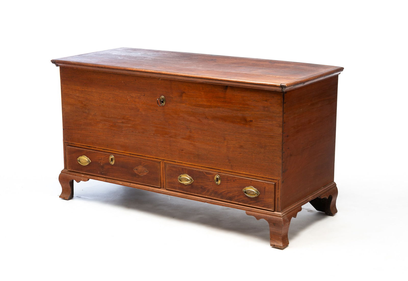 PENNSYLVANIA CHIPPENDALE WALNUT AND STRING-INLAID TWO-DRAWER BLANKET CHEST. 28.5"h. 51.5"w. 22.5"d. (1 of 6)