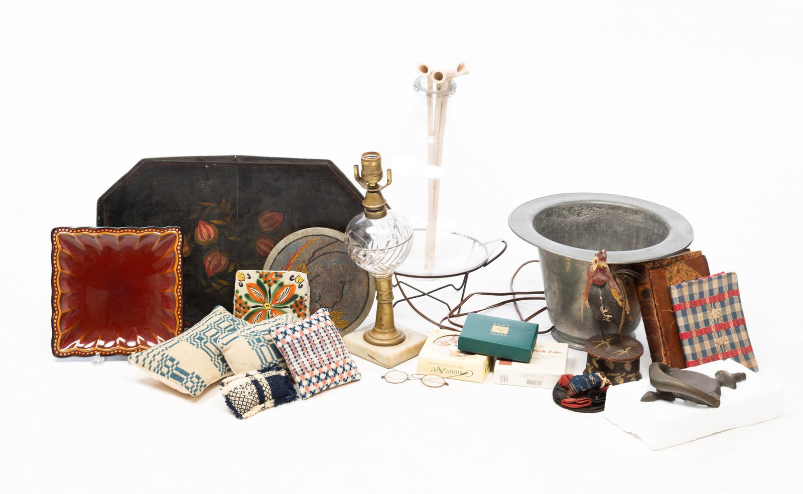 TWENTY-FIVE PIECE ECLECTIC GROUP, INCL. TOLE-PAINTED TRAY AND COVERLET PILLOWS. Glass bottle, (1 of 7)