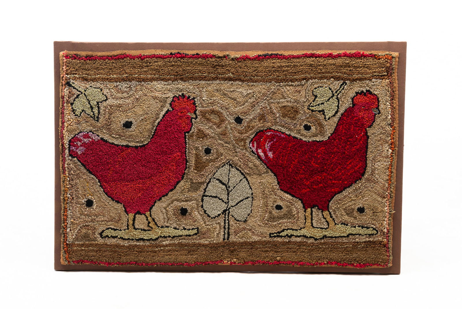 AMERICAN FOLKSY HOOKED RUG WITH ROOSTERS. 26.5"b. 38.5"w. (1 of 4)