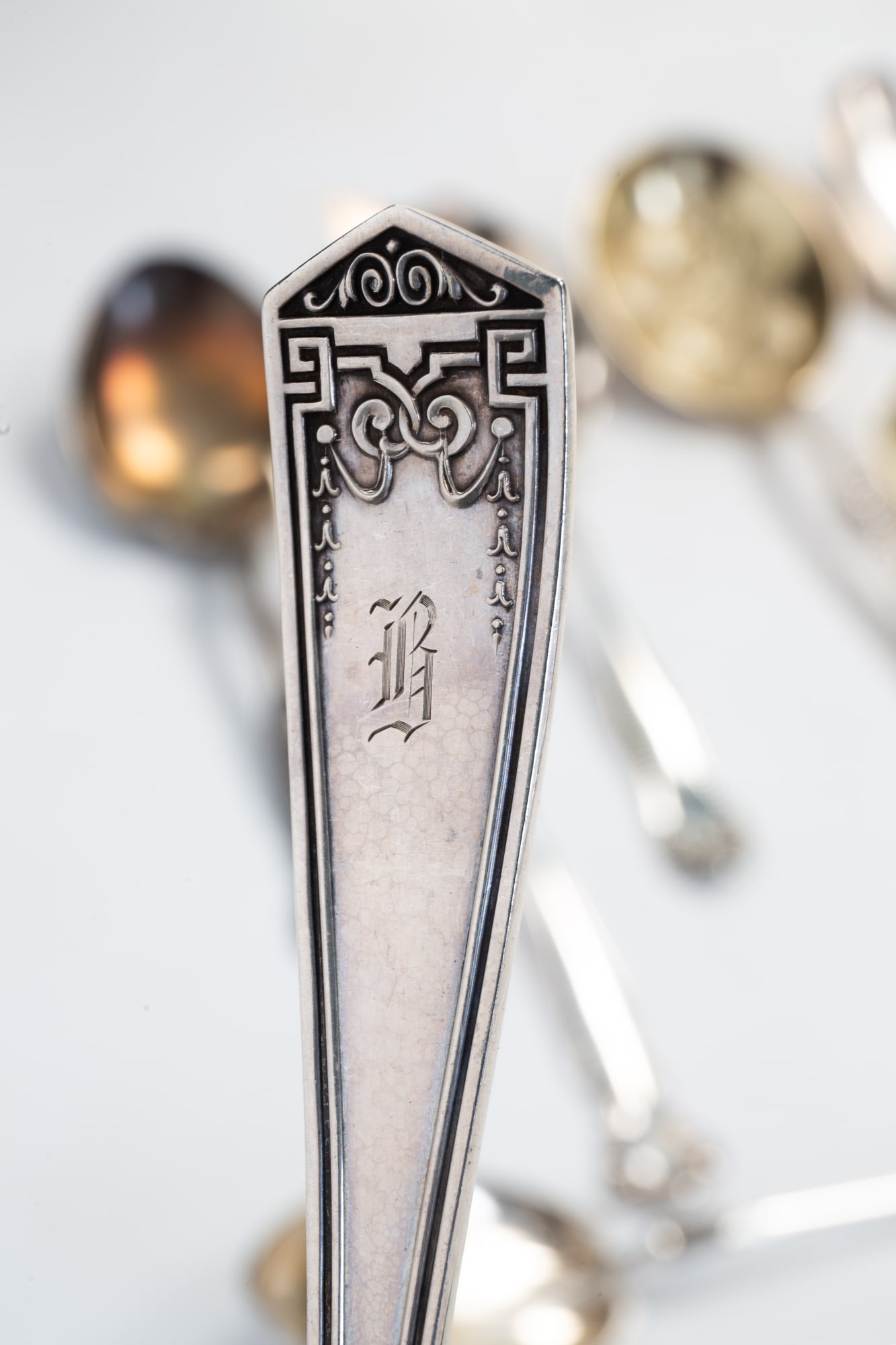 ASSORTED STERLING SILVER SERVING UTENSILS. Largest, 12.5"l. - 7