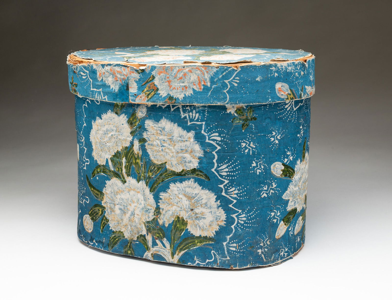 LABELED HANNAH DAVIS (JAFFREY, NEW HAMPSHIRE, 1784-1863) WALLPAPER BAND BOX. 9.75"h. 12.5"w. 9.5"d. (1 of 5)