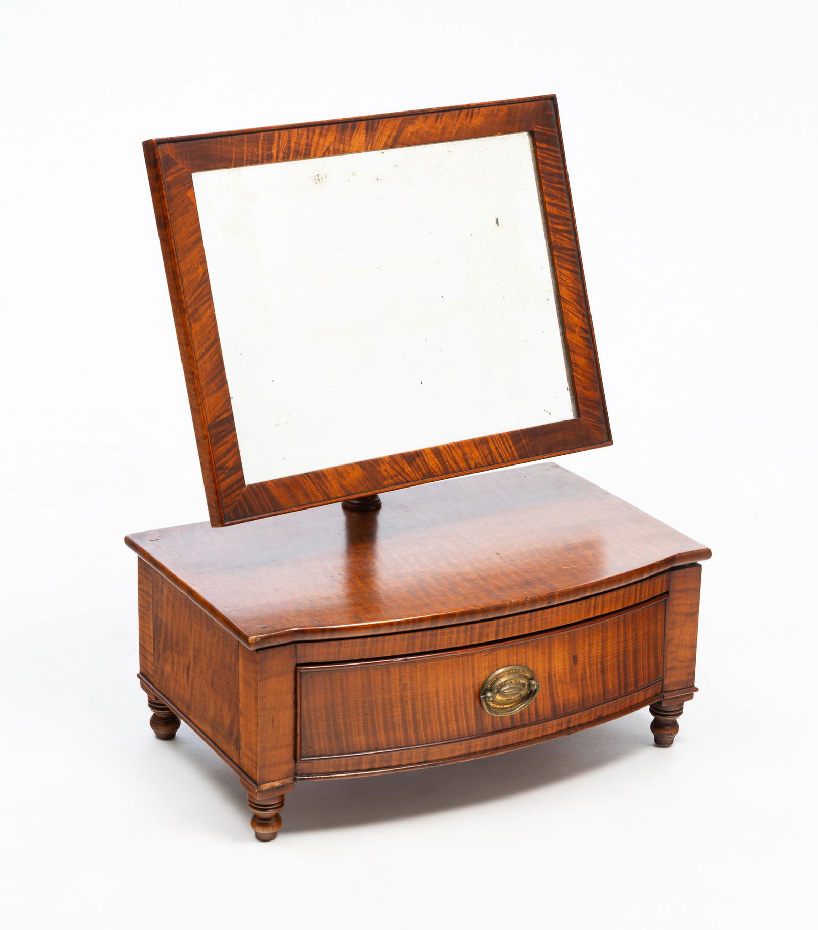 AMERICAN COUNTRY SHERATON TIGER MAPLE SHAVING MIRROR. (1 of 5)