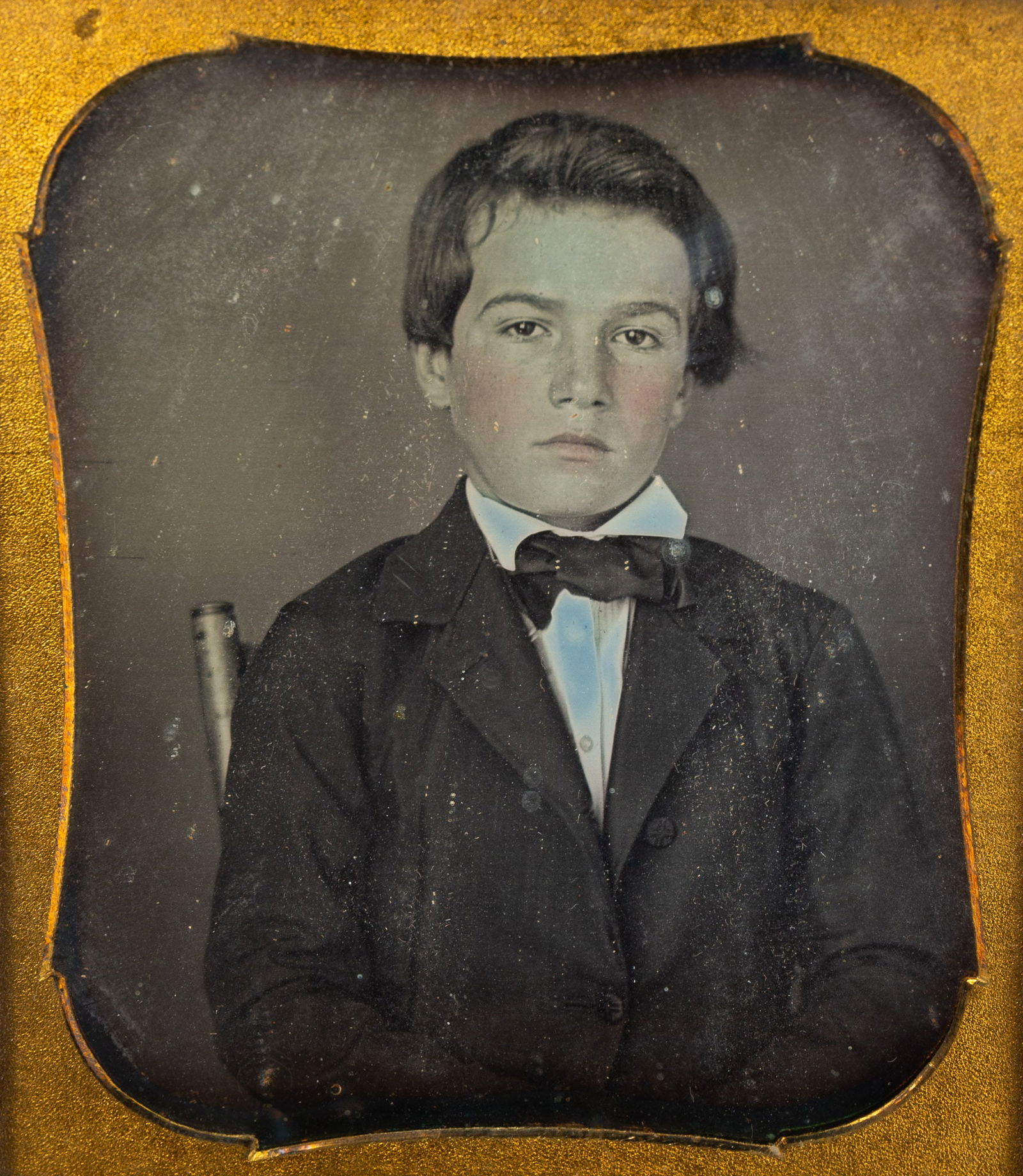 FIVE AMERICAN DAGUEREOTYPES. 3.5"h. - 4