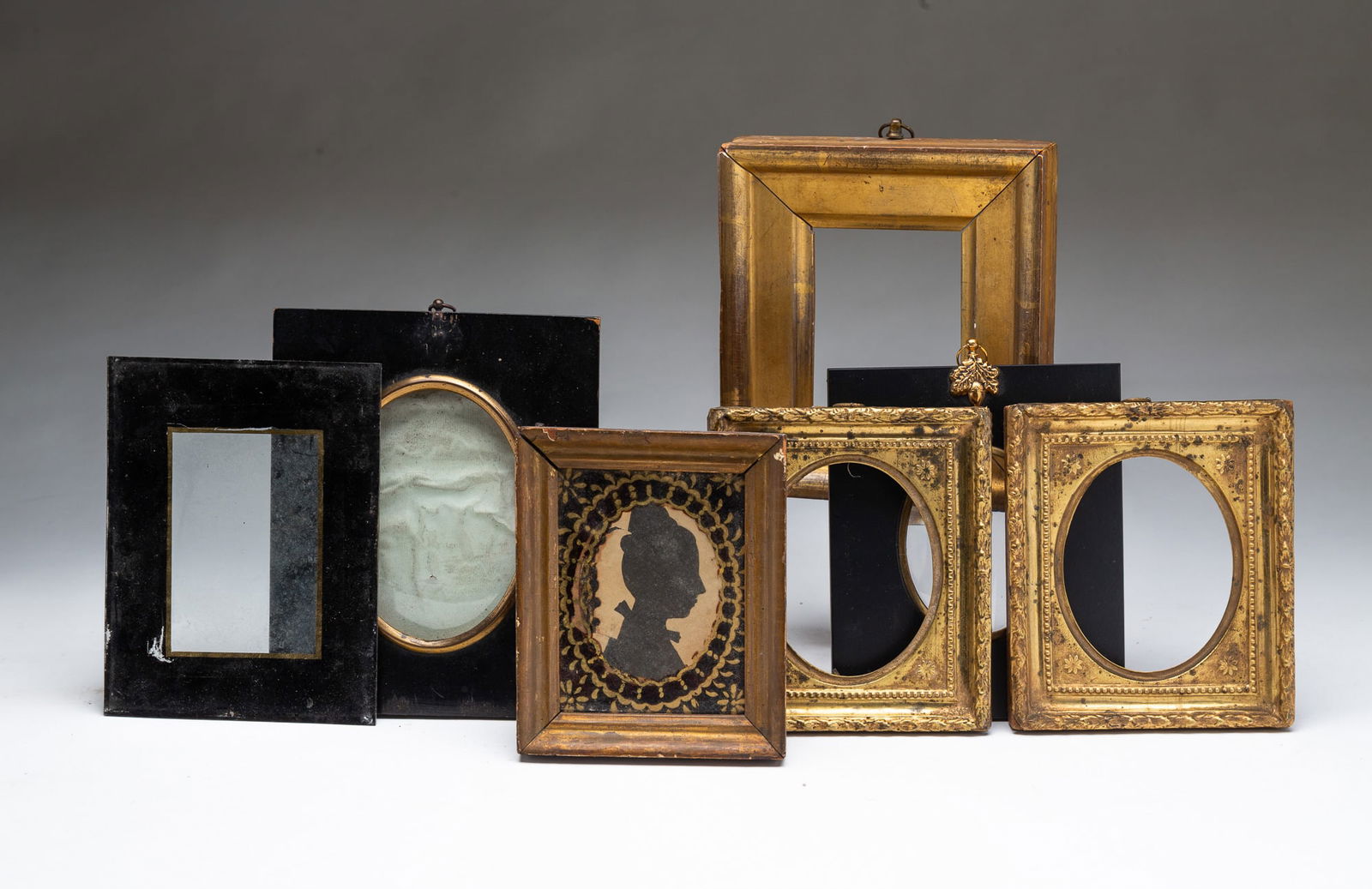 COLLECTION OF MINIATURE PICTURE FRAMES AND COMPONENTS. Largest, overall, 6.5"h. 5.25"w. (1 of 4)