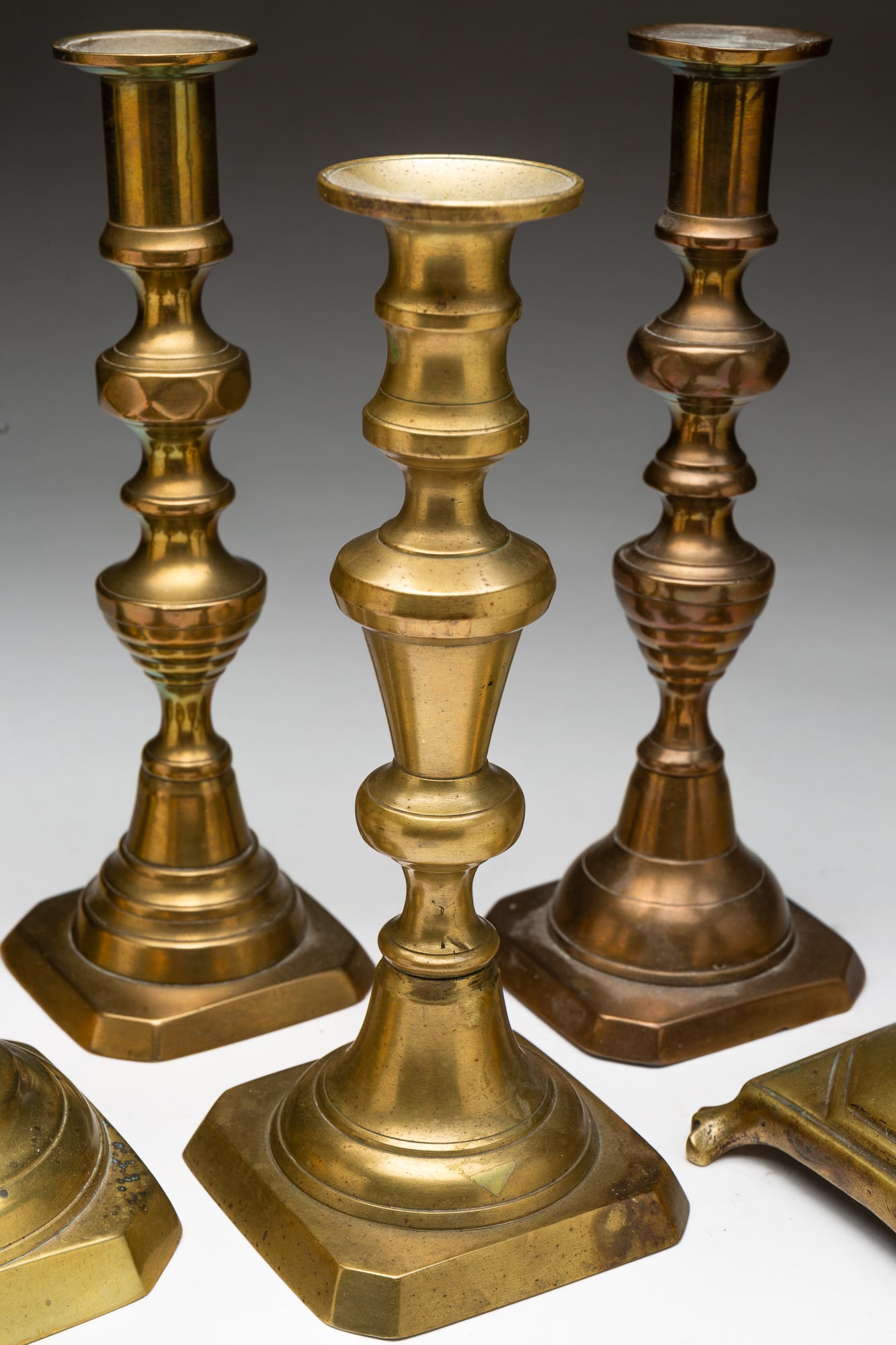 SIX BRASS CANDLESTICKS. - 3