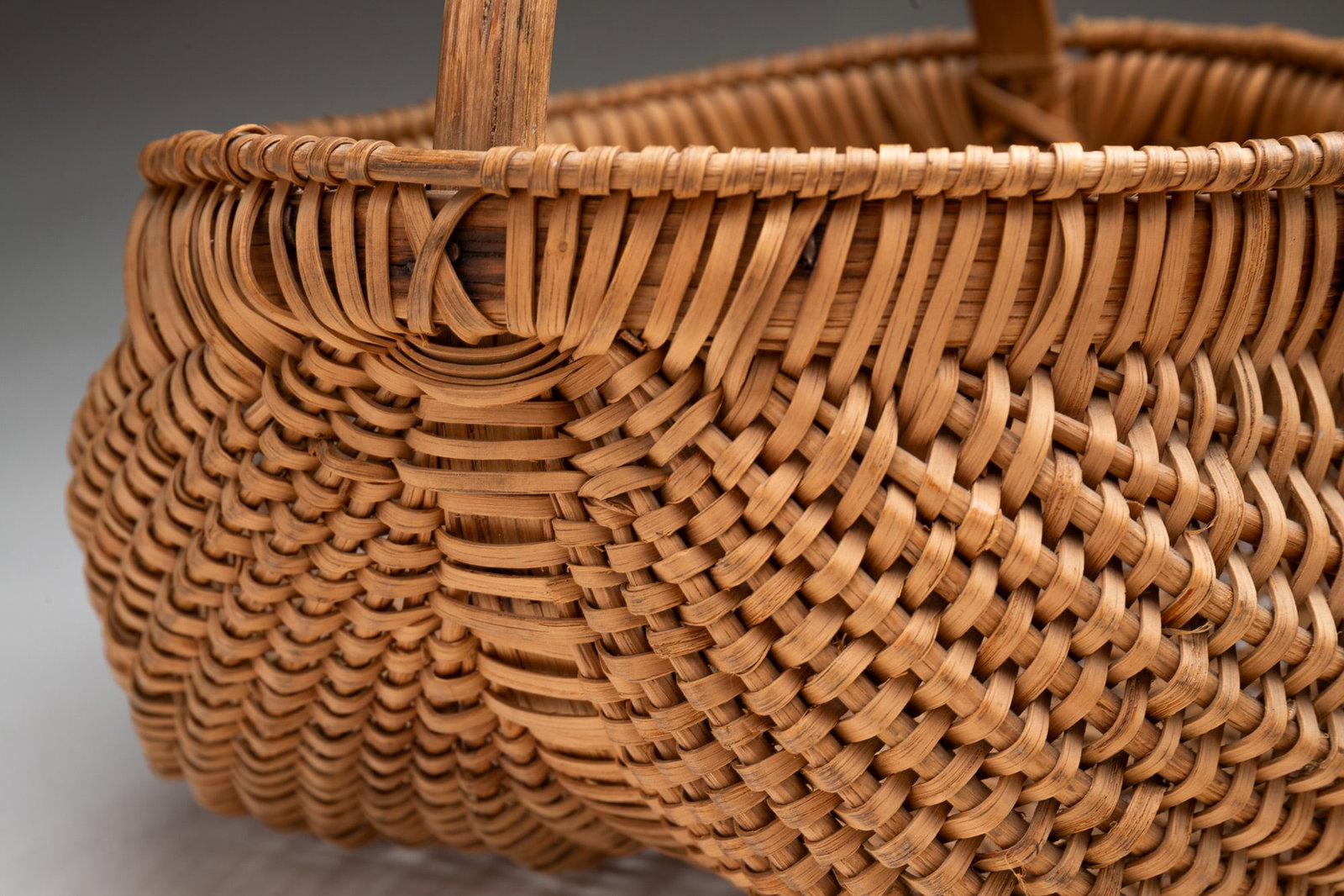 TWO AMERICAN SPLINT-WOVEN BUTTOCKS BASKETS. - 4