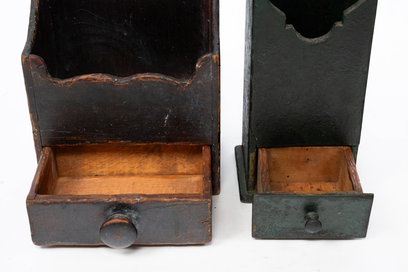TWO AMERICAN PAINTED WALL BOXES. - 3