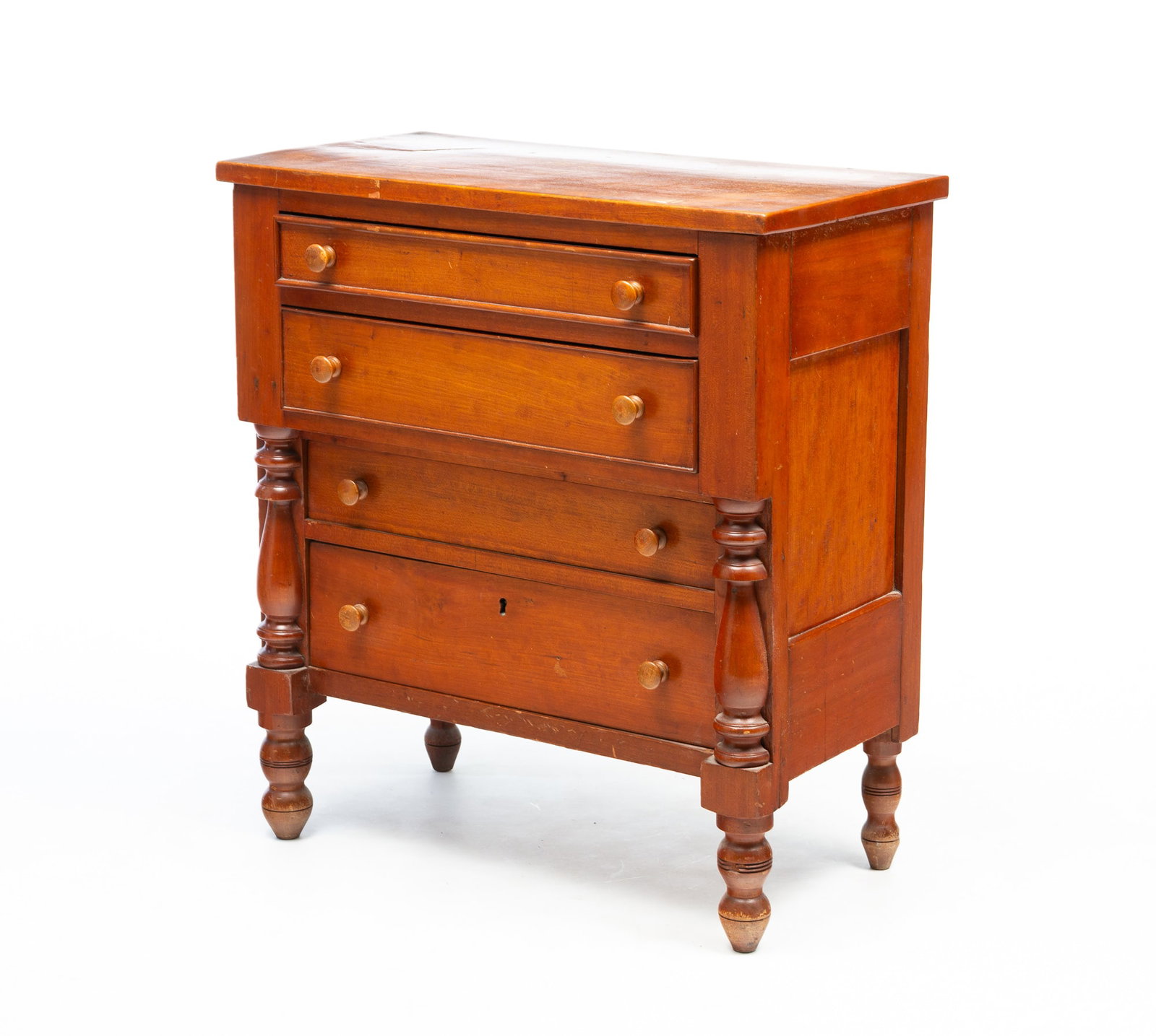 DIMINUTIVE AMERICAN TRANSITIONAL CHERRY FOUR-DRAWER CHEST. (1 of 4)
