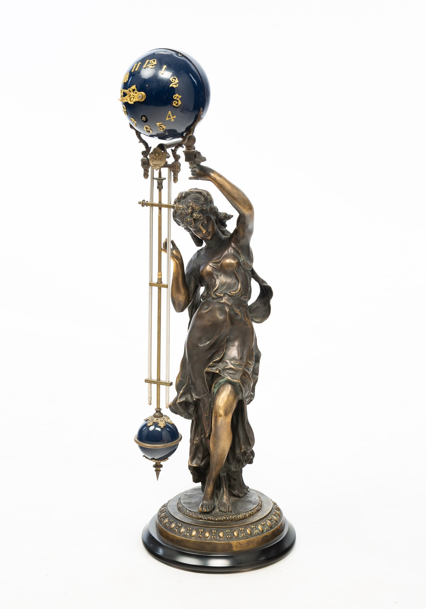 JUNGHANS STYLE MYSTERY CLOCK. (1 of 5)