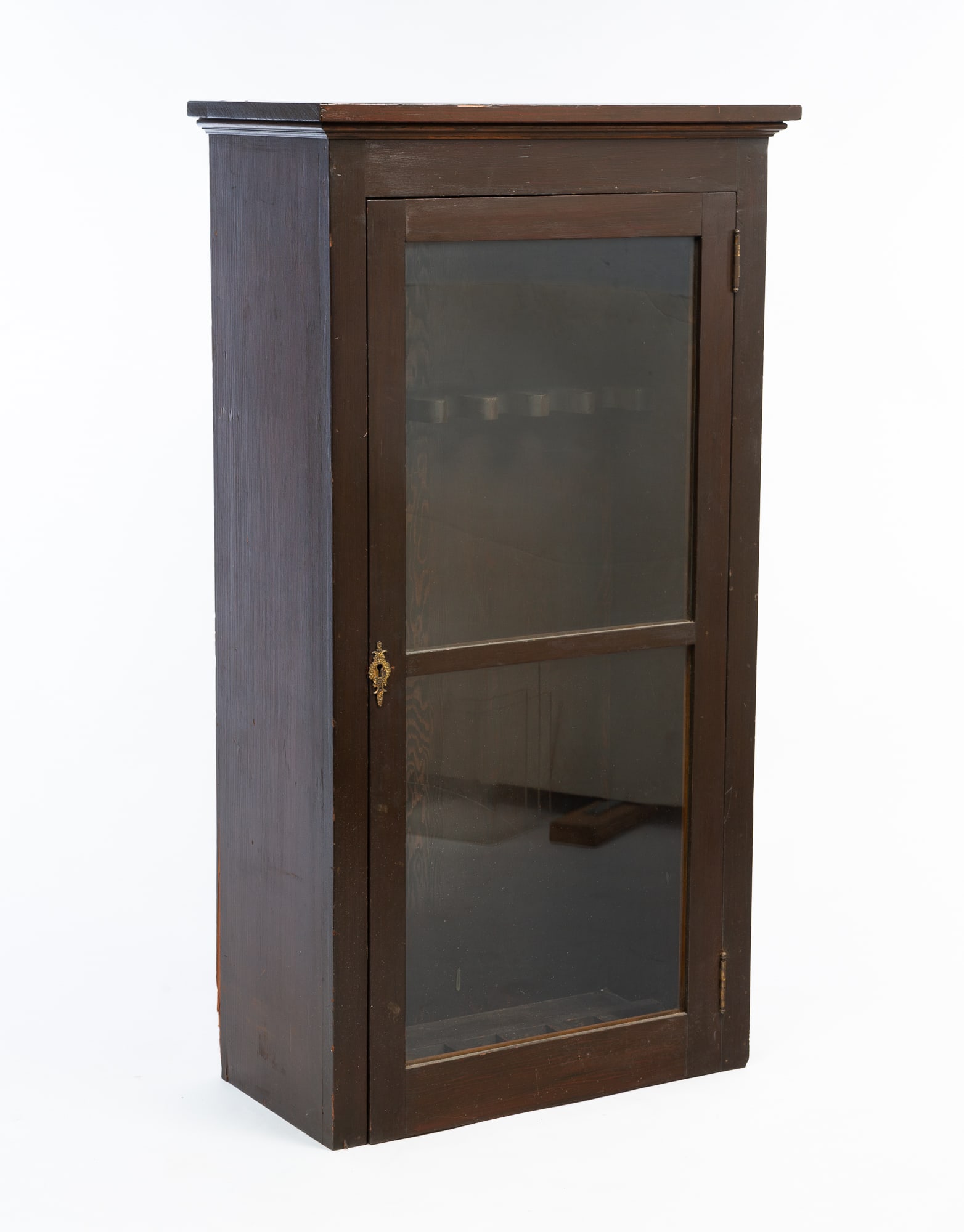 AMERICAN LONG GUN CABINET. (1 of 3)