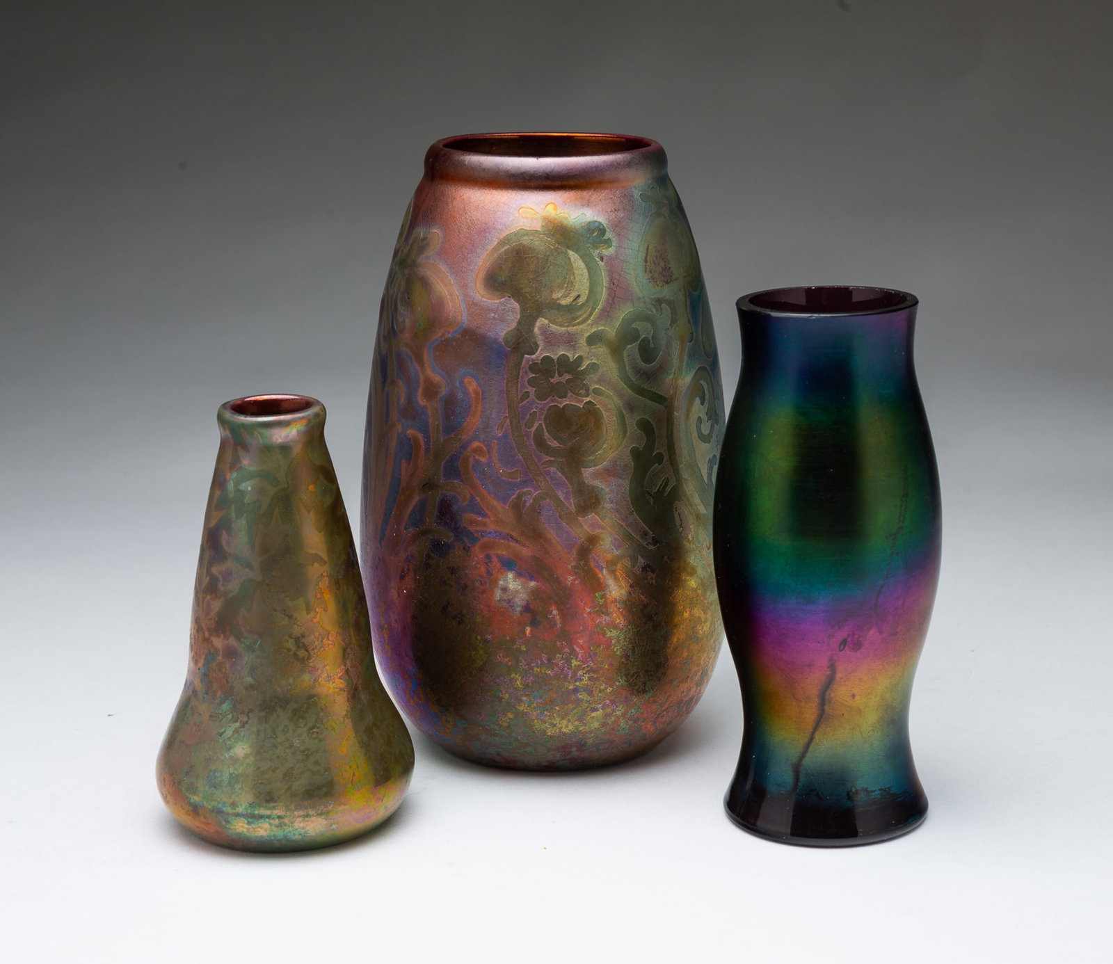THREE DECORATED ARTISAN VASES, INCL. WELLER (OHIO) ART POTTERY EXAMPLE. (1 of 3)