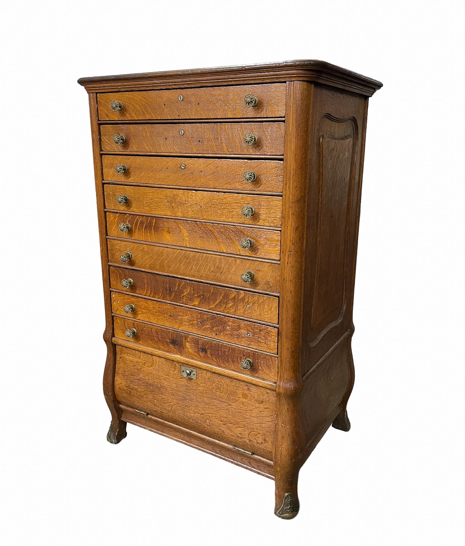 AMERICAN QUARTERSAWN OAK CASH REGISTER CABINET. (1 of 7)