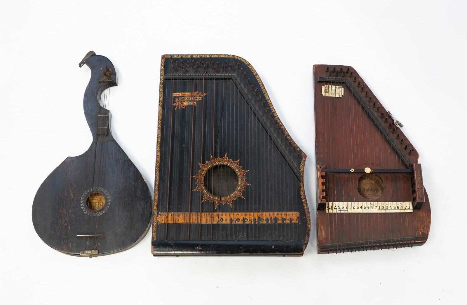 THREE STRINGED MUSICAL INSTRUMENTS, INCL. HARP-O-CHORD (COLUMBUS, OHIO) BANJO. (1 of 6)