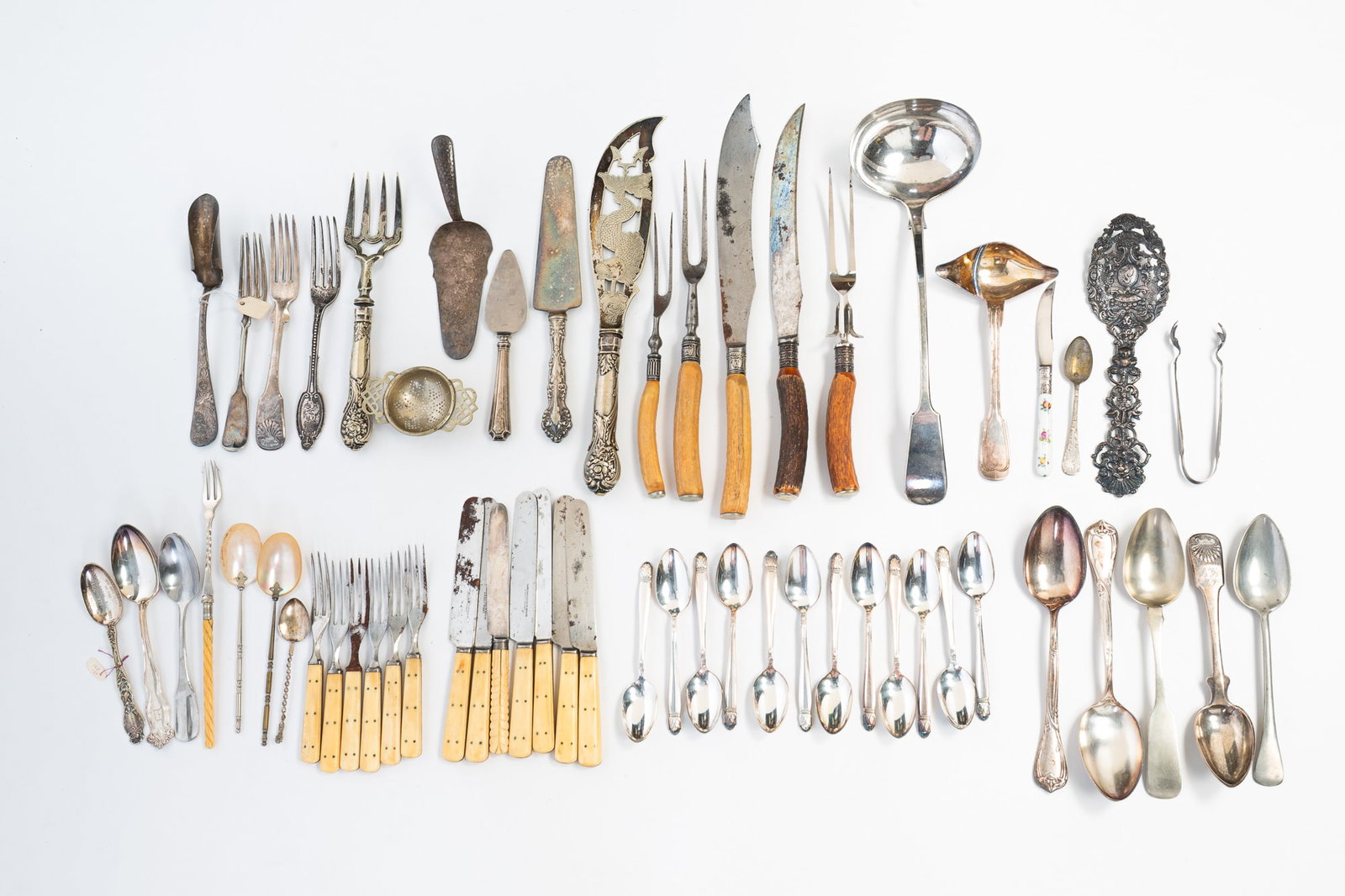 GROUP OF SILVER PLATE UTENSILS. (1 of 12)