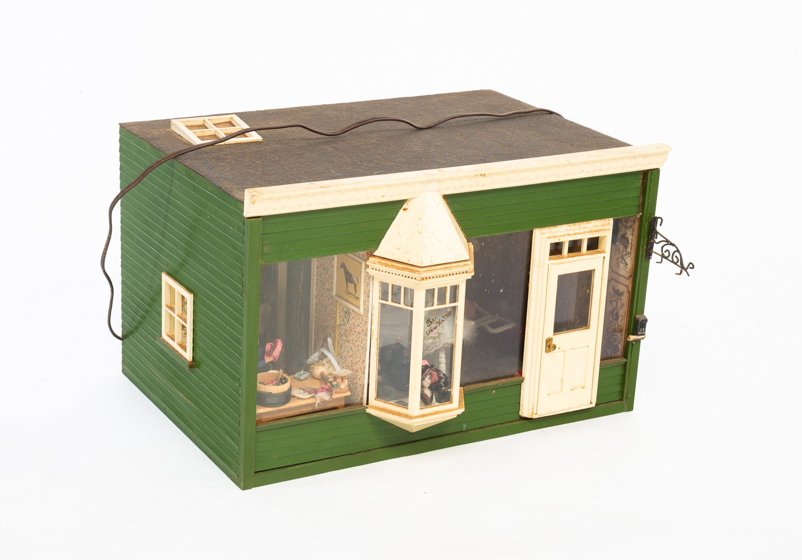 MINIATURE DIORAMA OF "THE WEE HATTER" HAT STORE. (1 of 5)