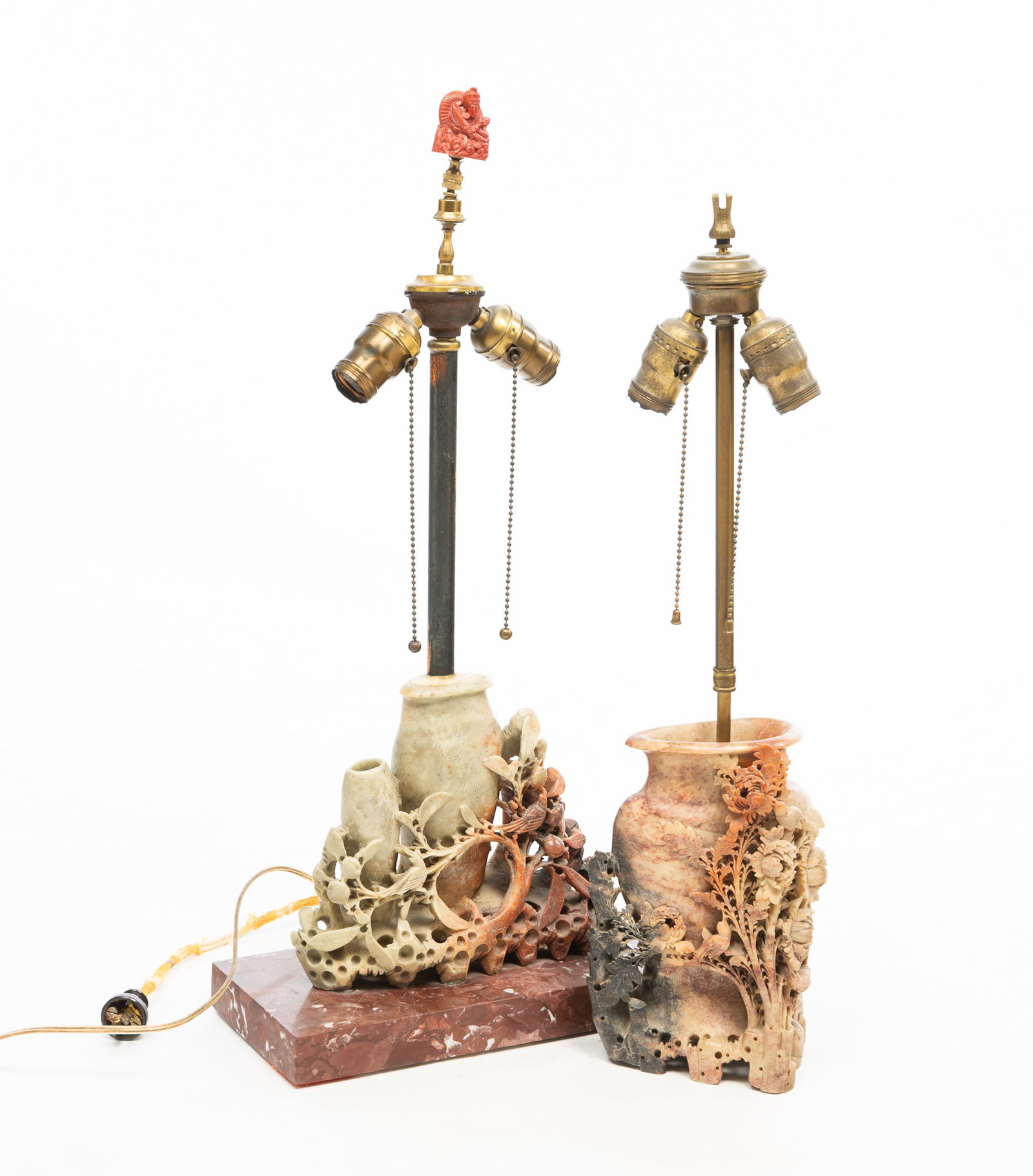 TWO CHINESE CARVED SOAPSTONE TABLE LAMPS. (1 of 5)