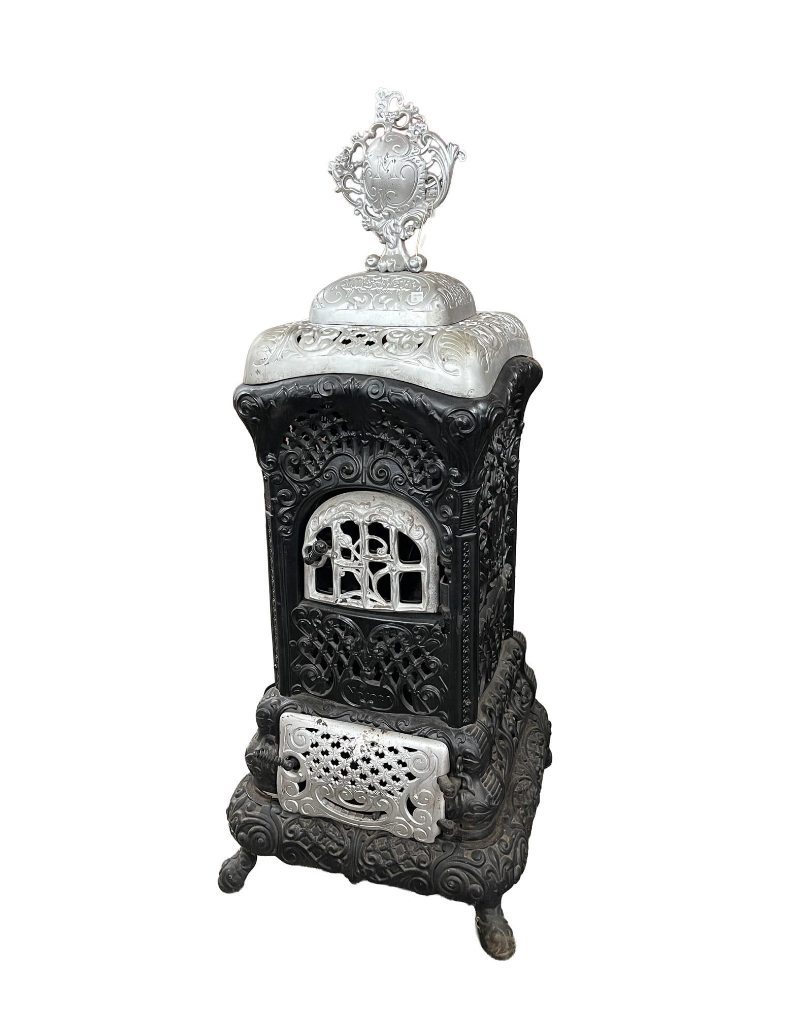 JOLIET STOVE WORKS "MOORE'S AIR TIGHT HEATER" CAST IRON AND NICKEL-PLATED PARLOR STOVE. (1 of 10)