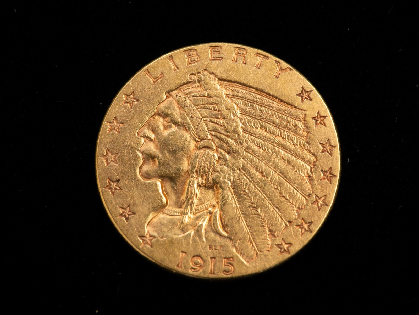 1915 $2.50 INDIAN HEAD GOLD QUARTER EAGLE COIN. (1 of 2)