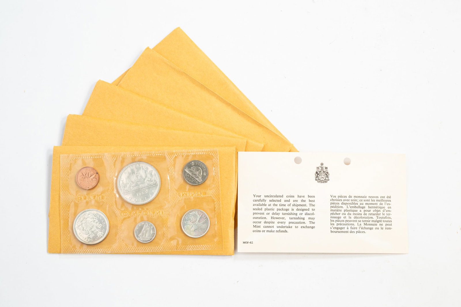 ROYAL CANADIAN MINT SILVER COIN SETS 5 FROM 1965. (1 of 4)