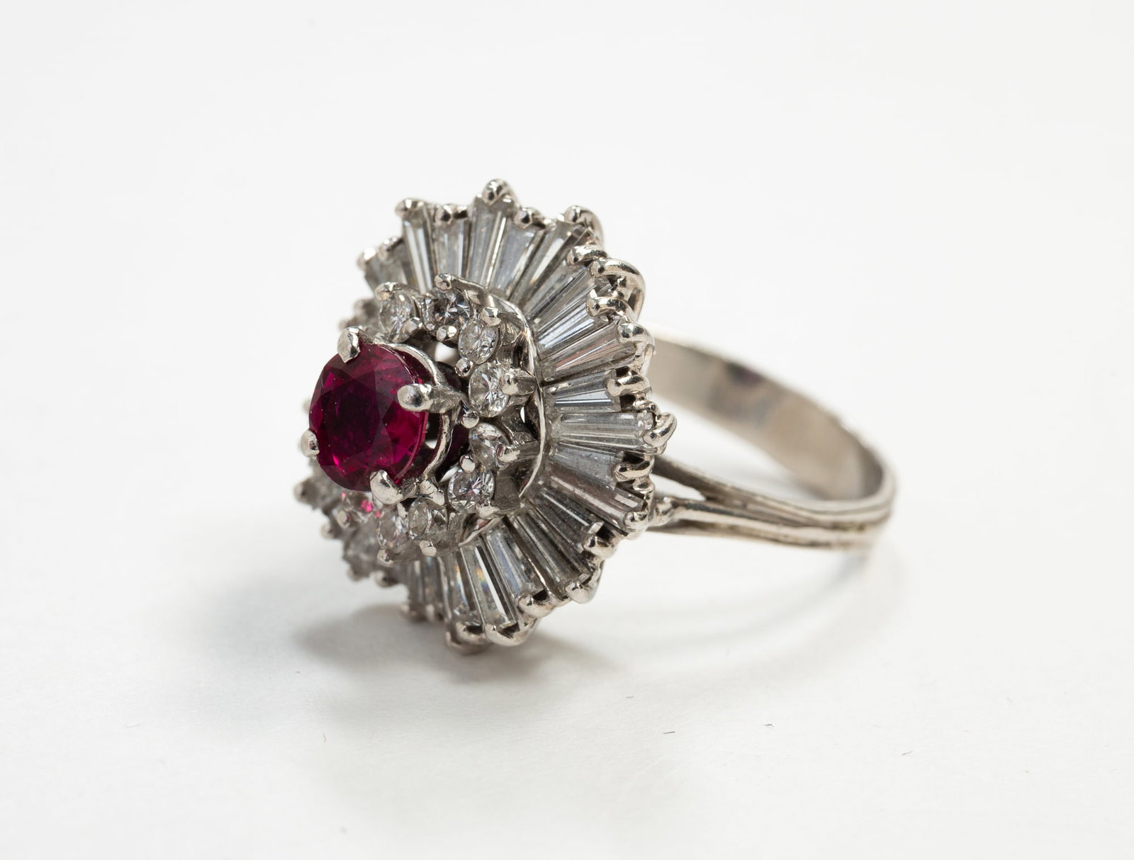 PLATINUM, DIAMOND AND RUBY COCKTAIL RING. - 3