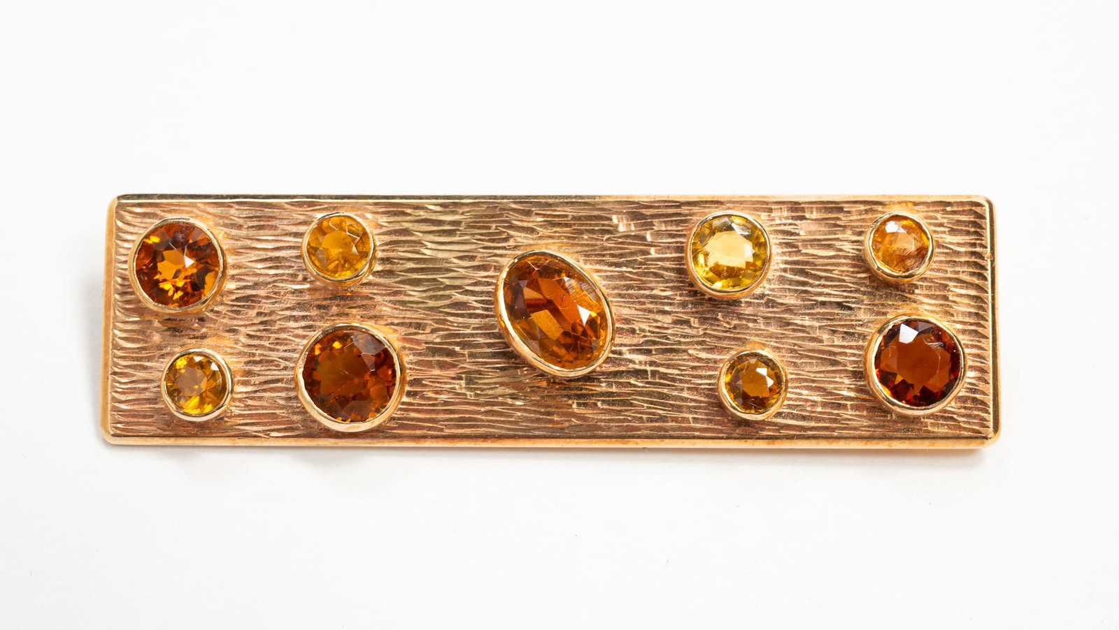 GEM SET 14K YELLOW GOLD BAR PIN. (1 of 2)