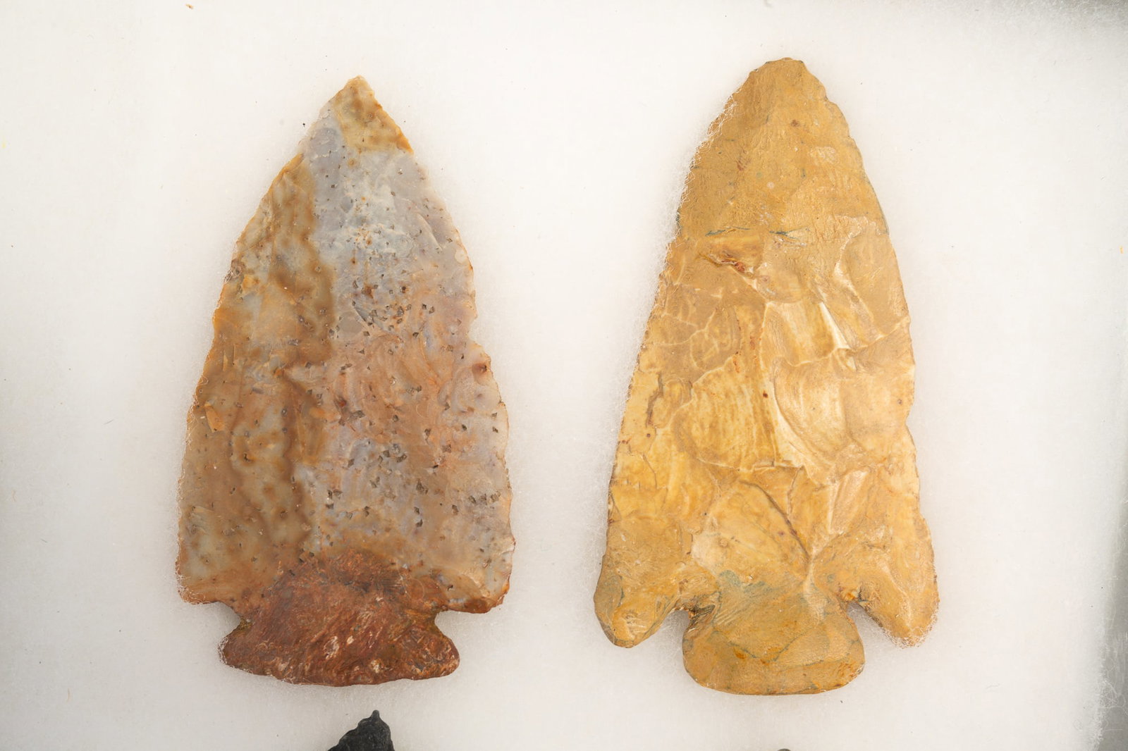 EIGHT NATIVE AMERICAN STONE POINTS. - 3