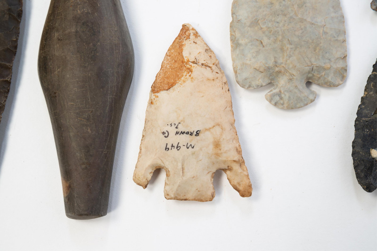 NINE NATIVE AMERICAN STONE ITEMS. - 3