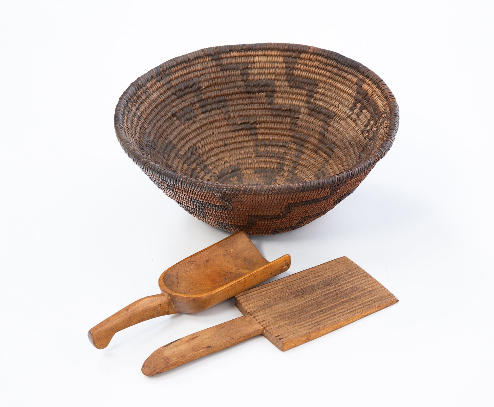 PIMA BASKET AND A WOOD SCOOP AND PADDLE. (1 of 3)