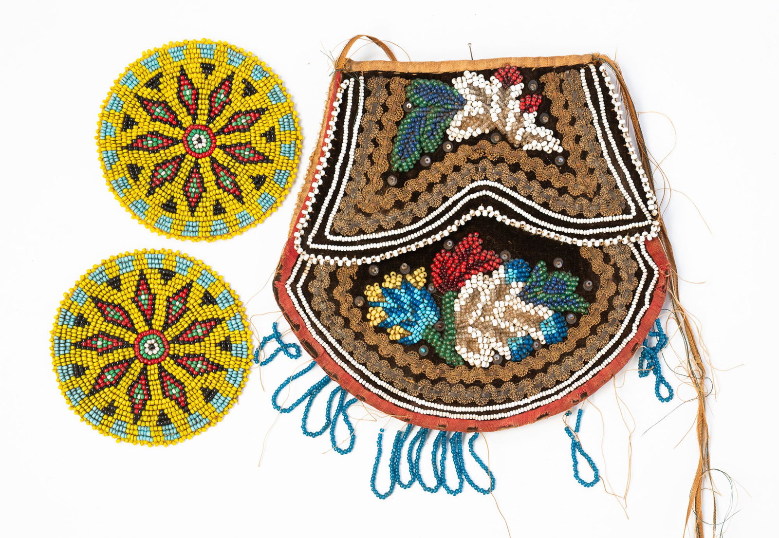 NATIVE AMERICAN TWO-SIDED BEADED POUCH AND TWO BEADED ROSETTES. (1 of 6)