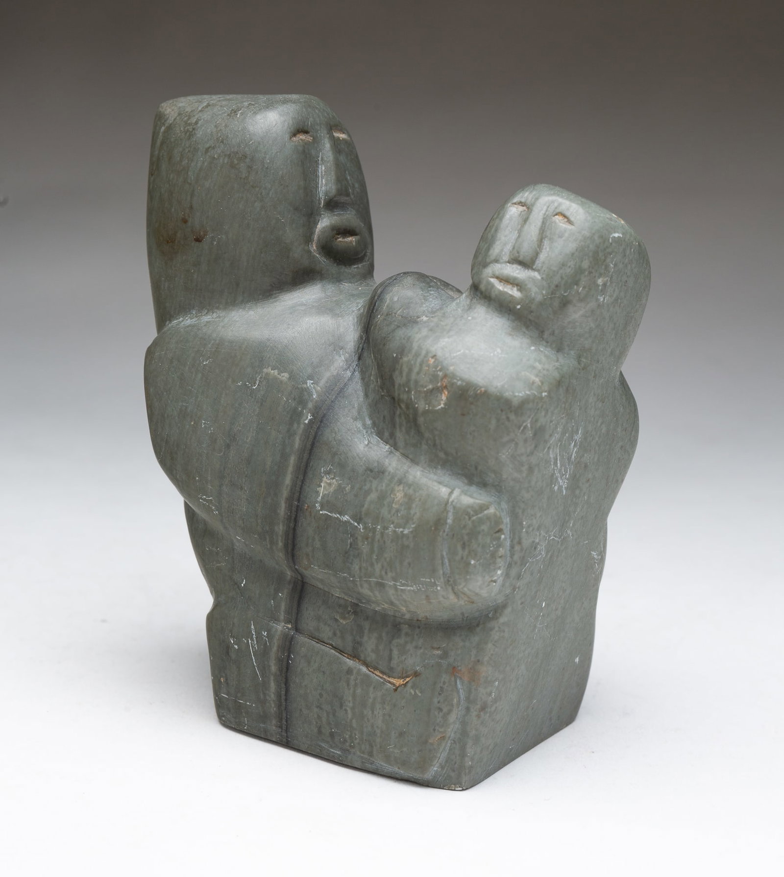 INUIT SOAPSTONE CARVING. (1 of 4)