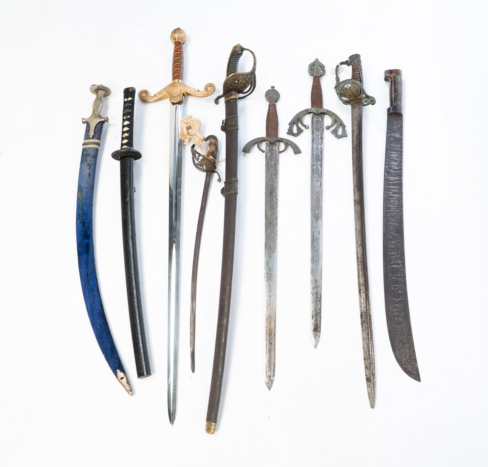 NINE SWORDS, INCL. FIELD OFFICER'S EXAMPLE. (1 of 7)