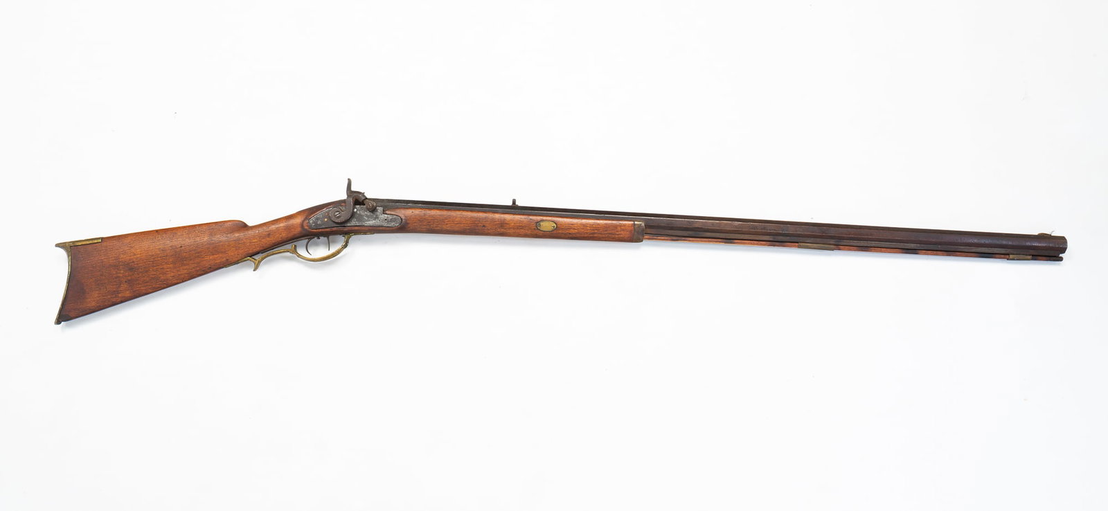 AMERICAN HALF STOCK PERCUSSION LOCK RIFLE. (1 of 7)