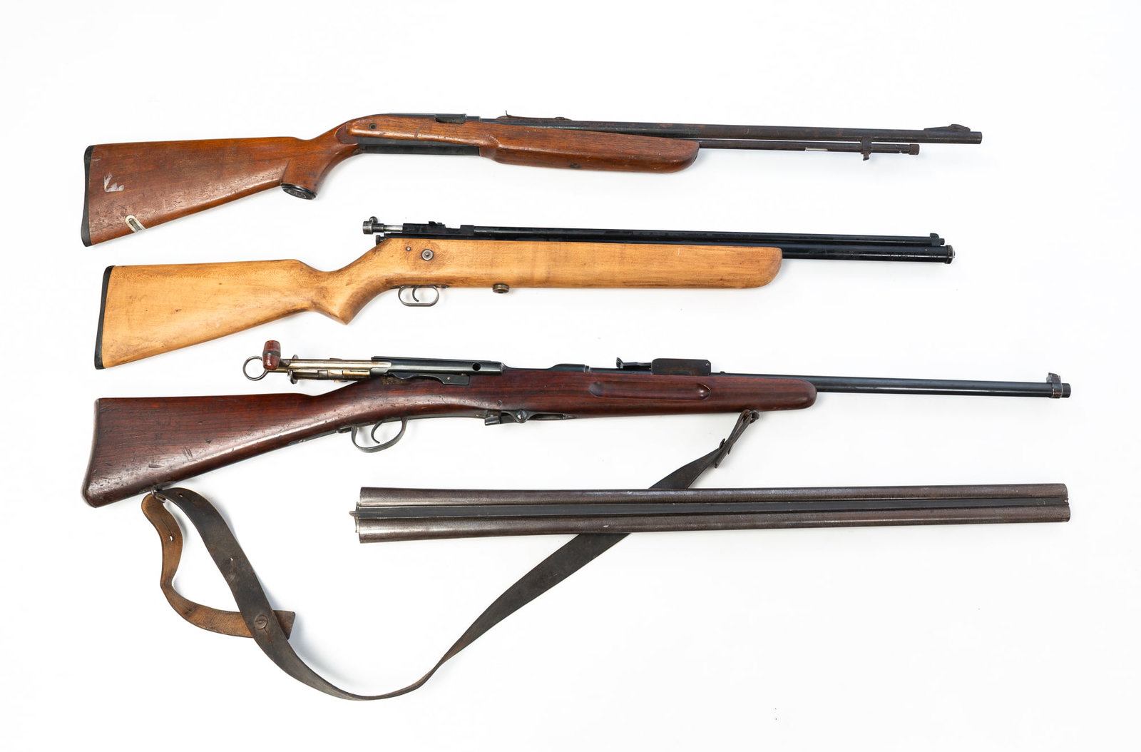 FOUR FIREARM-RELATED ITEMS. (1 of 12)