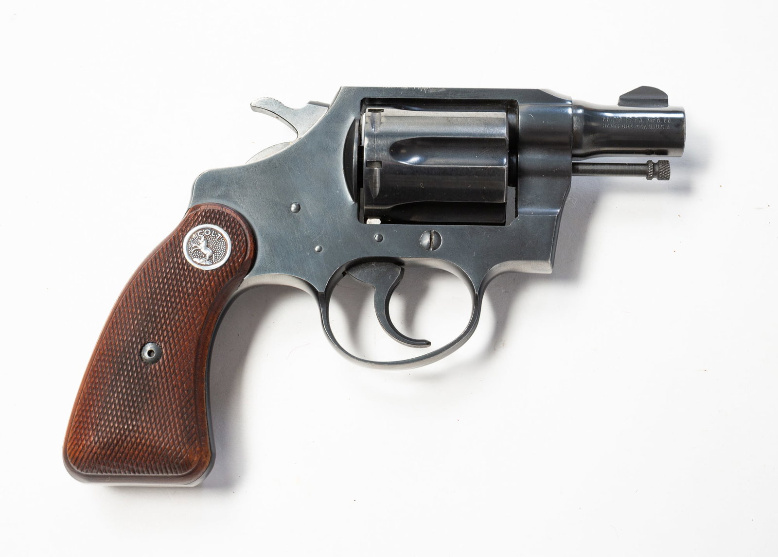 COLT DETECTIVE .38 SPECIAL SIX SHOT REVOLVER. (1 of 5)