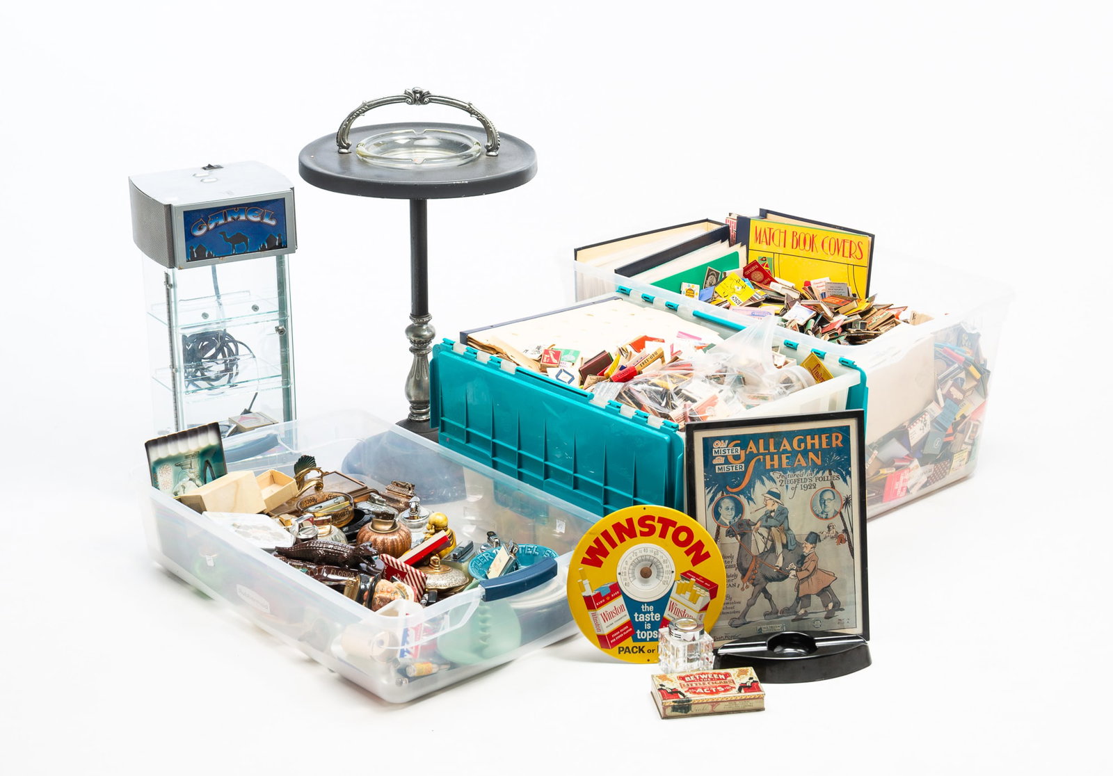 GROUP OF SMOKING ACCESSORIES. (1 of 9)