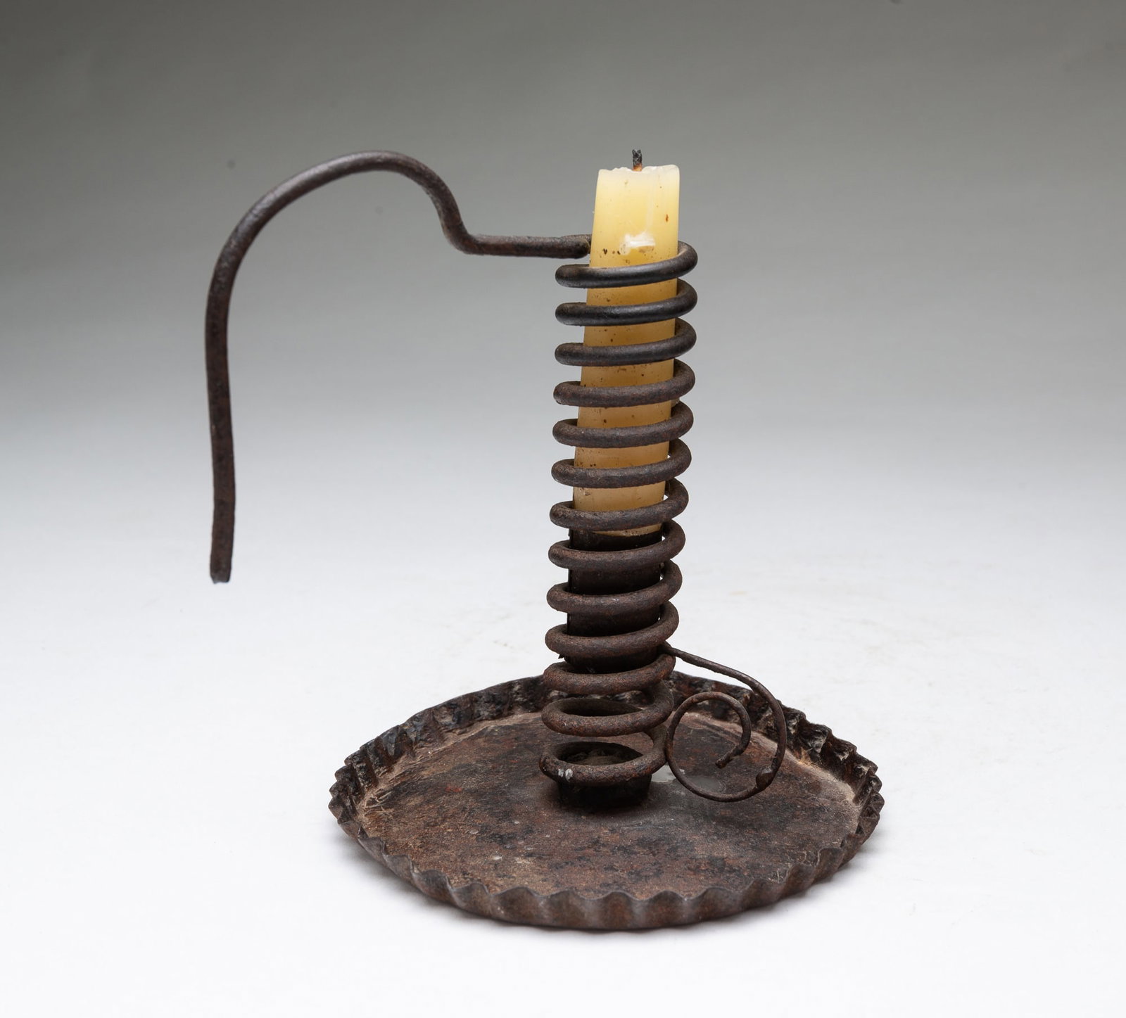 FORGED IRON SPIRAL CANDLESTICK. (1 of 3)
