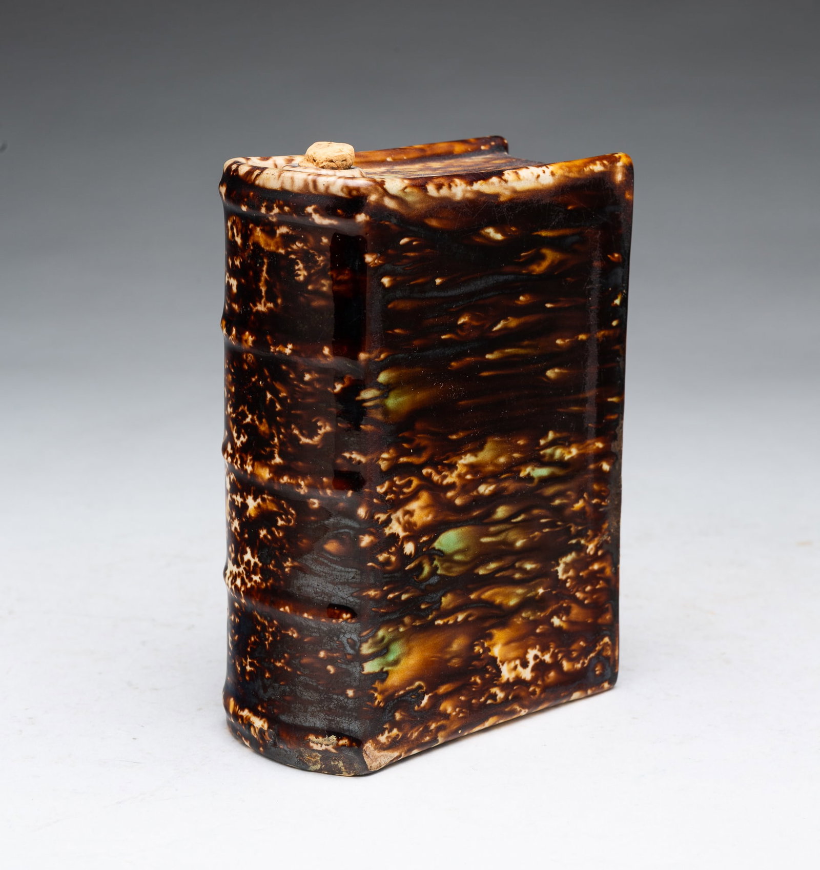 BENNINGTON BOOK FLASK. (1 of 3)
