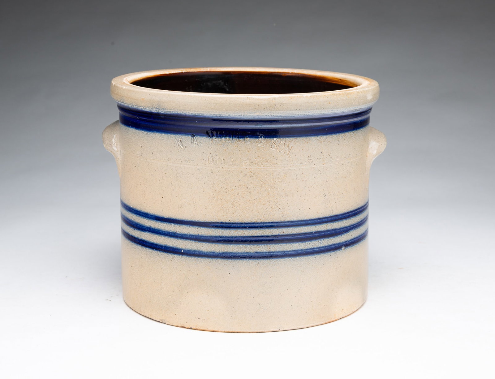 N.A. WHITE & SON (UTICA, NEW YORK) COBALT-STRIPED TWO-HANDLED STONEWARE CROCK. (1 of 5)